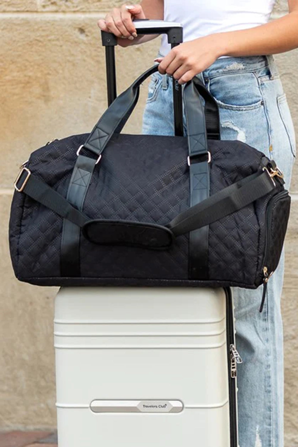 Bolsa de viaje impermeable con textura de rombo negro y blanca