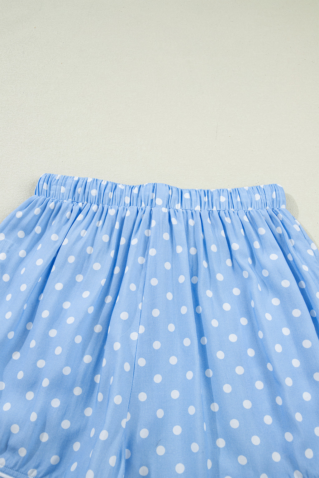 Conjunto de pijama corto suave con estampado de puntos azul cielo