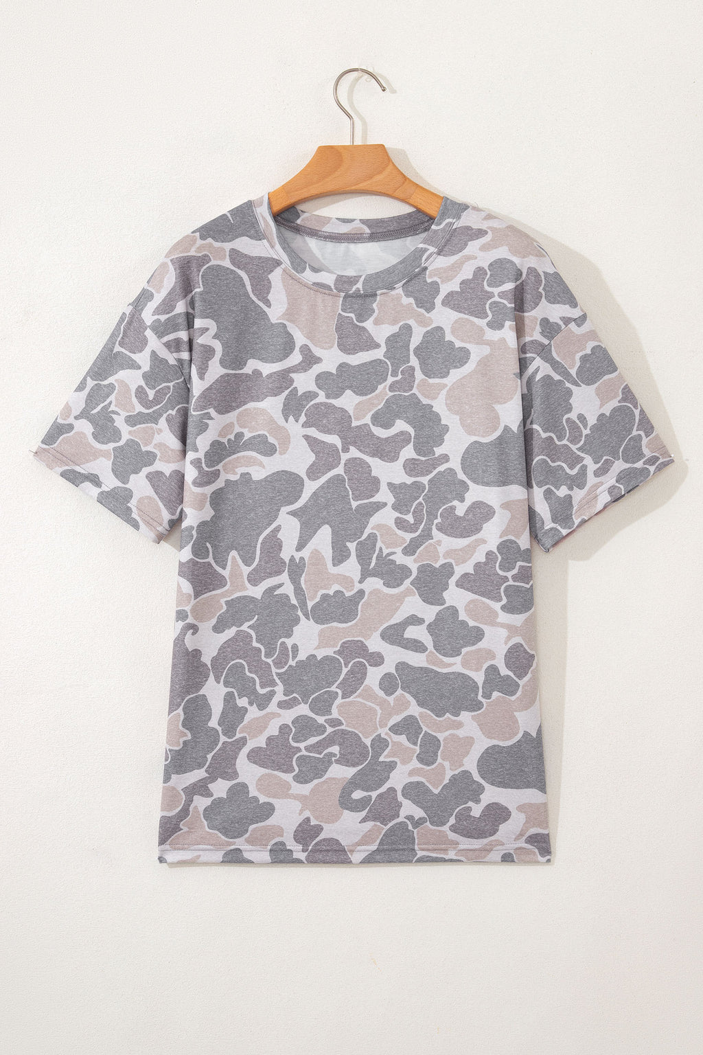 Camiseta casual de mujer con estampado de camuflaje retro multicolor