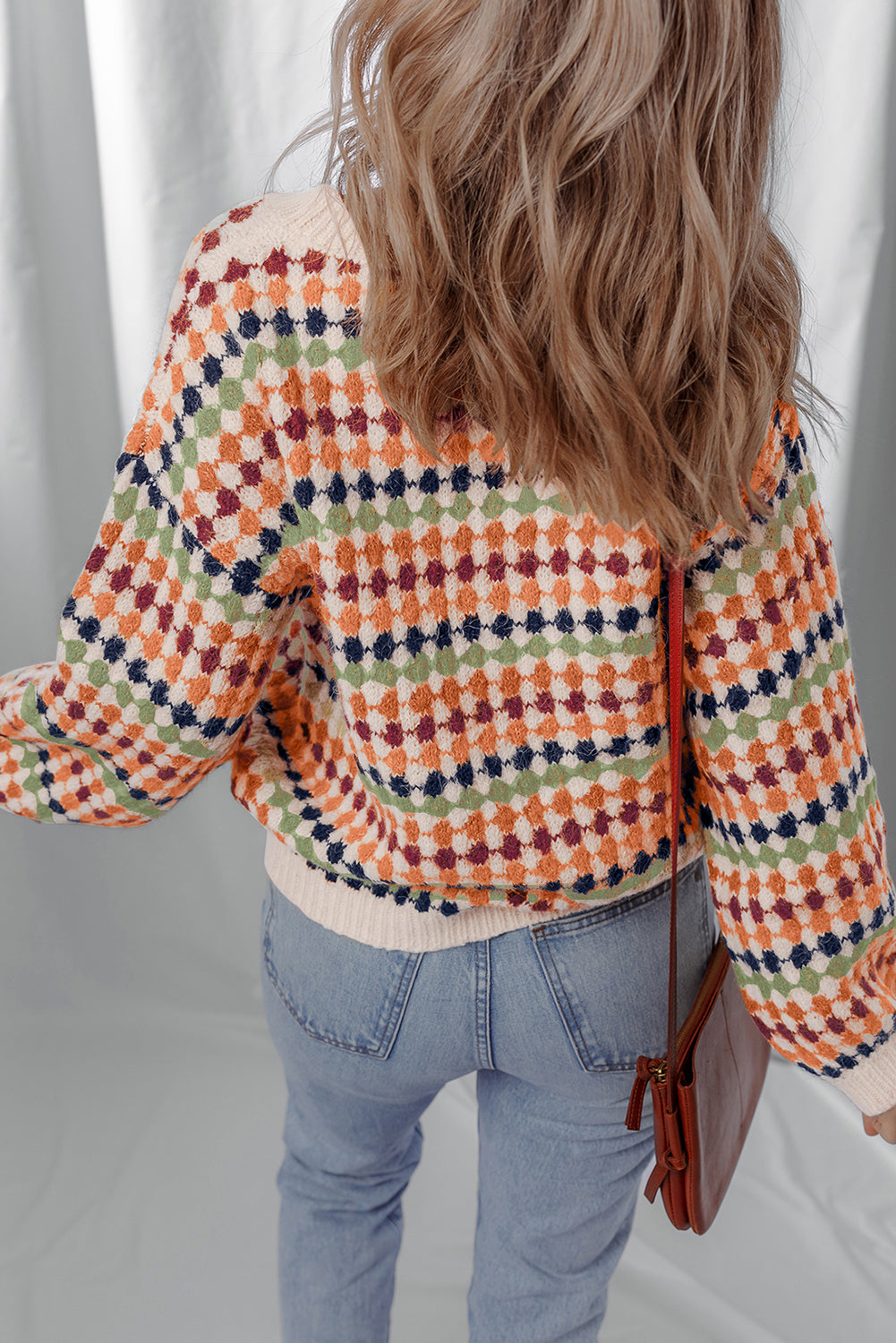 Jersey de punto con estampado de rayas y lunares multicolores y hombros caídos