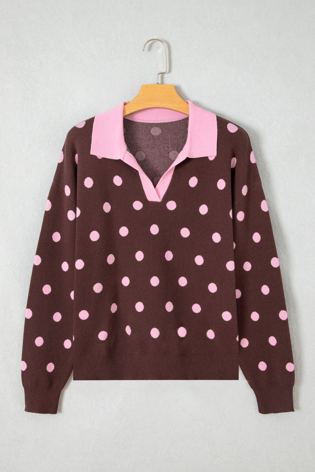 Jersey holgado con cuello y bloques de color con estampado de lunares rosas