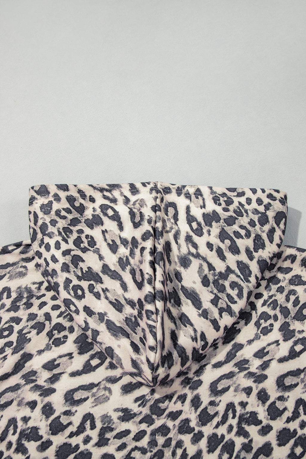 Conjunto de pantalón con capucha, cremallera y cordón ajustable con estampado de leopardo multicolor