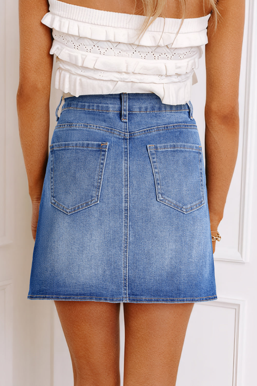 Minifalda vaquera azul Ashleigh con cintura cruzada