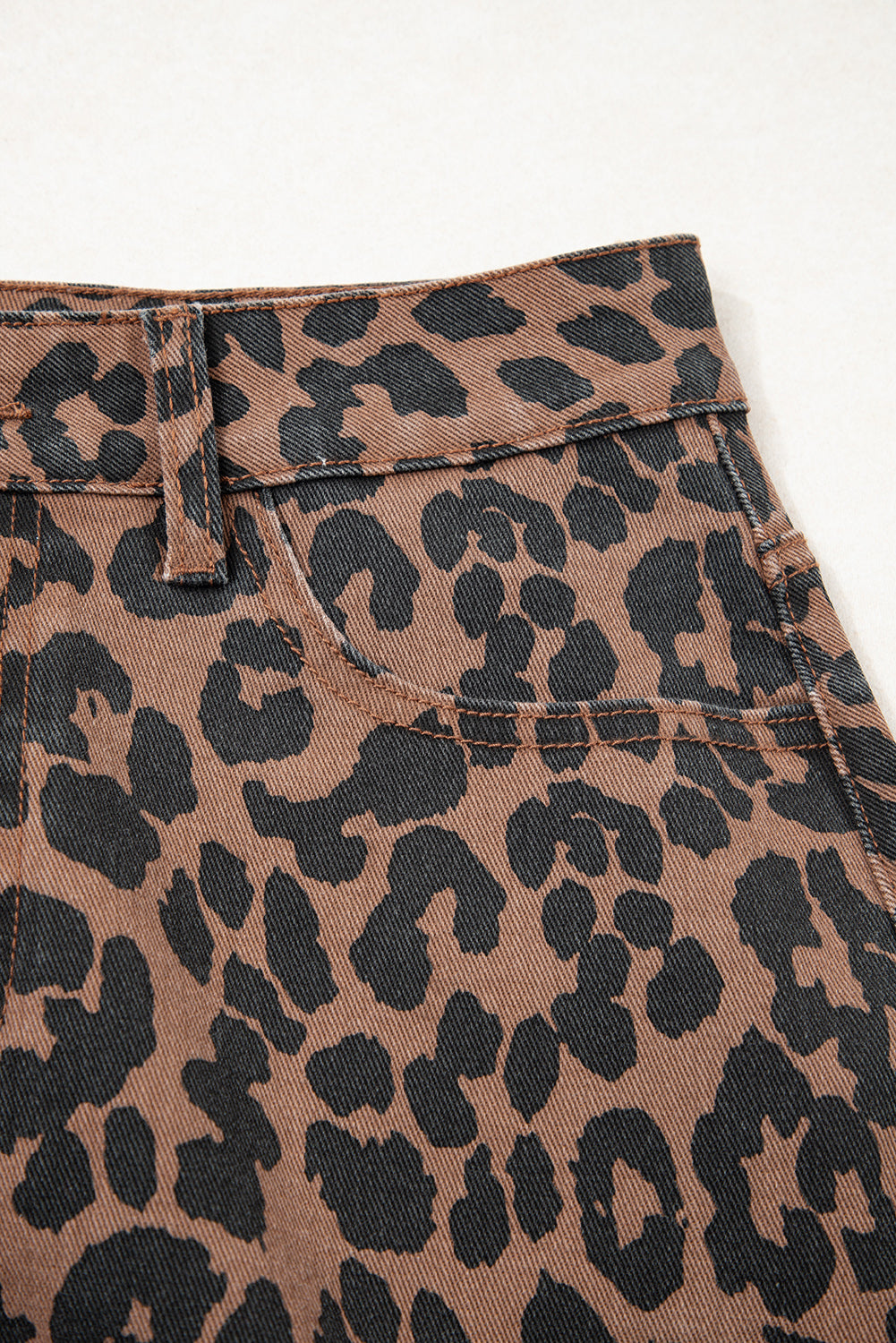 Falda vaquera larga informal de uso diario con estampado de leopardo azul cielo y marron
