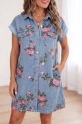 Vestido camisero de manga corta con botones y estampado floral en azul cielo