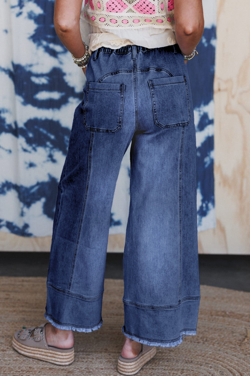 Pantalones vaqueros de pierna ancha con detalle de cordón